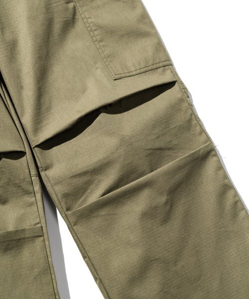 VASTIC(バスティック)の「リップストップカーゴパンツ_カーキ(スウェットパンツ・メンズ・その他・MEDIUM/LARGE)」の6枚目の写真
