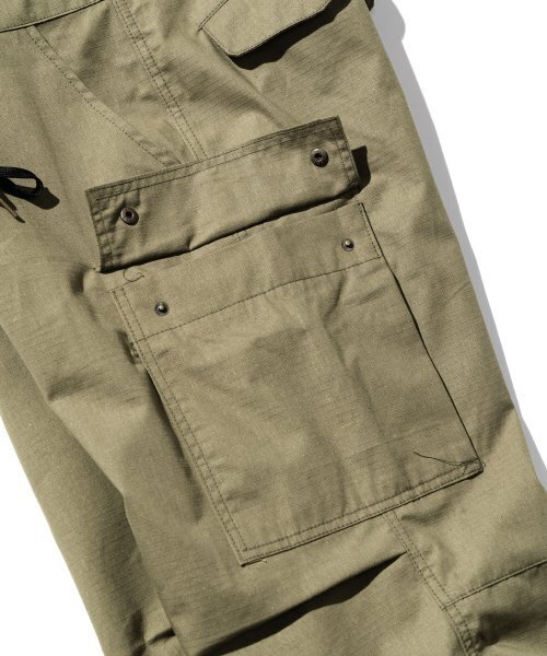 VASTIC(バスティック)の「リップストップカーゴパンツ_カーキ(スウェットパンツ・メンズ・その他・MEDIUM/LARGE)」の7枚目の写真