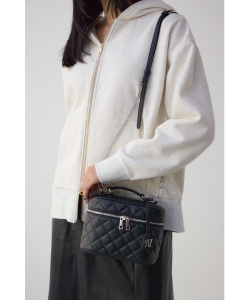 AZUL by moussy(アズールバイマウジー)の「チャームセットバニティバッグ(ショルダーバッグ・レディース・ブラック/レッド/アンティークシルバー・FREE)」の4枚目の写真