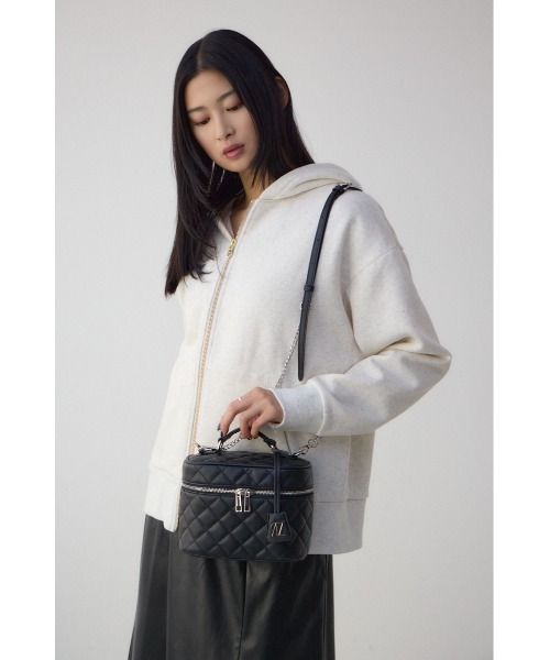 AZUL by moussy(アズールバイマウジー)の「チャームセットバニティバッグ(ショルダーバッグ・レディース・ブラック/レッド/アンティークシルバー・FREE)」の5枚目の写真