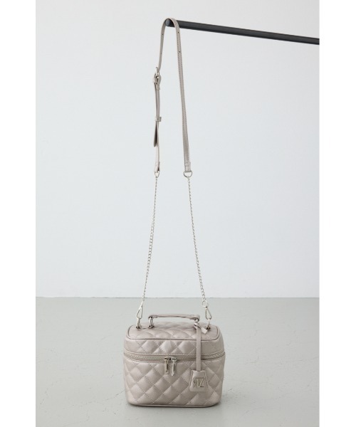 AZUL by moussy(アズールバイマウジー)の「チャームセットバニティバッグ(ショルダーバッグ・レディース・ブラック/レッド/アンティークシルバー・FREE)」の19枚目の写真