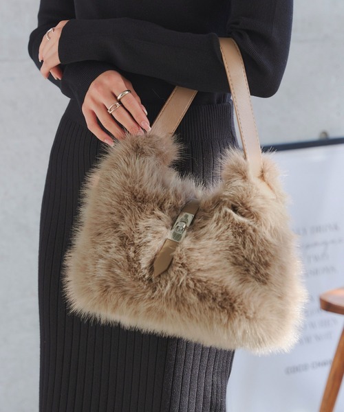 セール】ハーフムーンファーバック（ハンドバッグ）｜KOBE LETTUCE