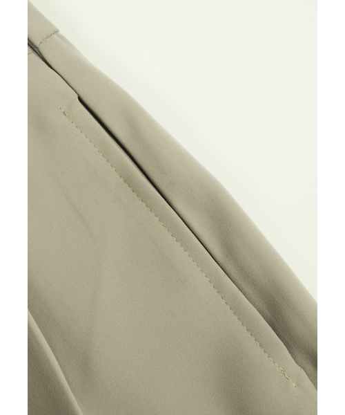 EBRE(エブレ)の「ソフトツーピンタックスラックス(スラックス・レディース・ベージュ・SMALL/MEDIUM)」の6枚目の写真