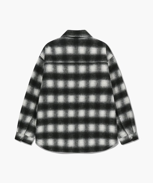 MARITHE + FRANCOIS GIRBAUD(マリテフランソワジルボー)の「CLASSIC LOGO OVERSIZED FLANNEL CHECK SHIRT JACKET(ブルゾン・レディース・Beige/Black・LARGE/MEDIUM/SMALL/X-LARGE)」の21枚目の写真