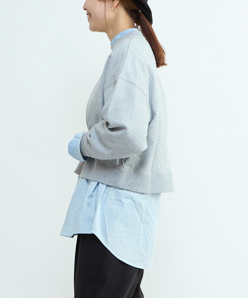CONVERSE TOKYO（コンバーストウキョウ）の「LOGO PRINT SHORT SWEAT（スウェット・レディース・オフホワイト/杢グレー/ミント/チャコールグレー・FREE）」の6枚目の写真