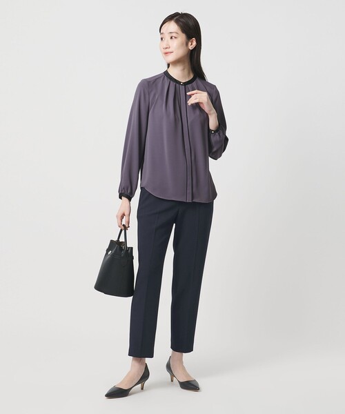 UNITED ARROWS（ユナイテッドアローズ）の「ダブルクロス スリムパンツ ‐ストレッチ ウォッシャブル‐（スラックス・レディース・ネイビー/ダークグレー・40/38/36/34）」の14枚目の写真