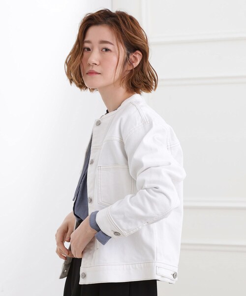 grove(グローブ)の「着心地軽やか、動きやすいストレッチデニムジャケット(デニムジャケット・レディース・オフホワイト/ブルー系その他/ネイビー/ブルー・02/03/04/01/05)」の5枚目の写真