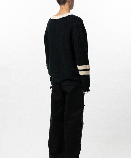 KAMIYA（カミヤ）の「School V-neck Sweater（ニット/セーター・メンズ・ブラック・M/S）」の4枚目の写真