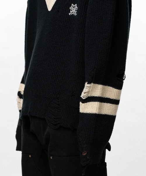 KAMIYA（カミヤ）の「School V-neck Sweater（ニット/セーター・メンズ・ブラック・M/S）」の5枚目の写真