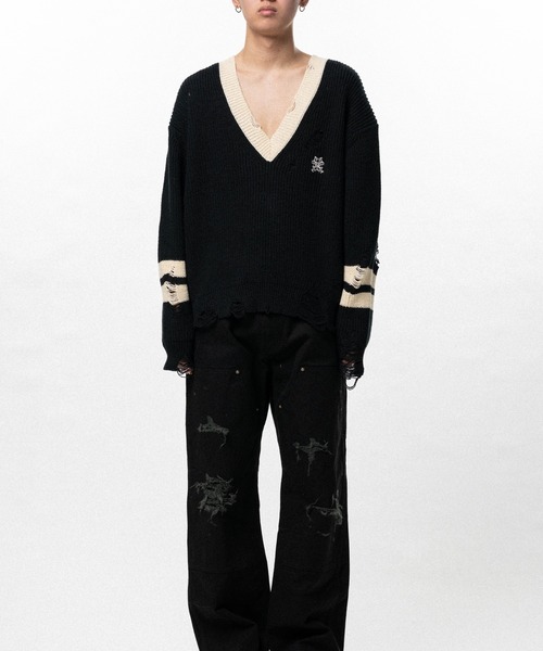 KAMIYA（カミヤ）の「School V-neck Sweater（ニット/セーター・メンズ・ブラック・M/S）」の2枚目の写真