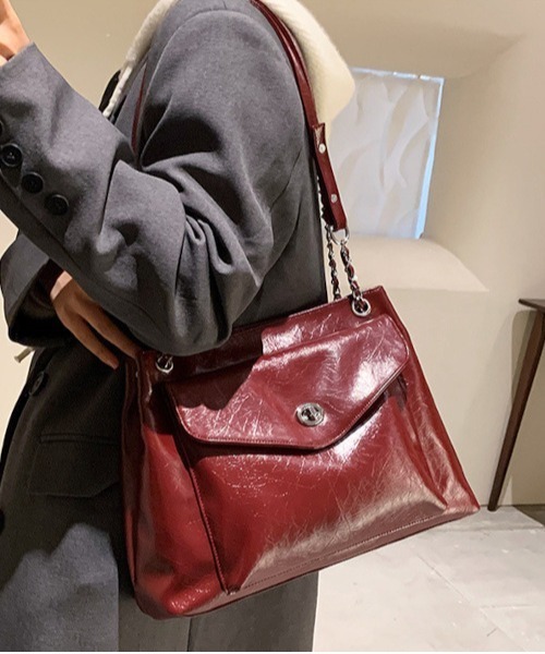 MASHIRO（マシロ）の「【MASHIRO】チェーンミックスショルダーバッグ(MA/EK485)（ショルダーバッグ・レディース・レッド/ブラック/ホワイト・FREE）」の3枚目の写真
