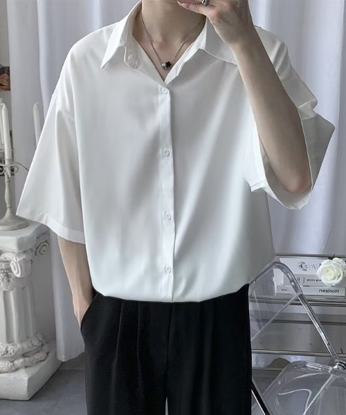 WYZ wear(ダブリューワイジィーウェア)の「オーバーサイズ半袖シャツ/ユニセックス(シャツ/ブラウス・メンズ・チャコールグレー/ブラック/ホワイト・L/M/XL)」の17枚目の写真
