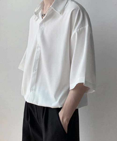 WYZ wear(ダブリューワイジィーウェア)の「オーバーサイズ半袖シャツ/ユニセックス(シャツ/ブラウス・メンズ・チャコールグレー/ブラック/ホワイト・L/M/XL)」の21枚目の写真