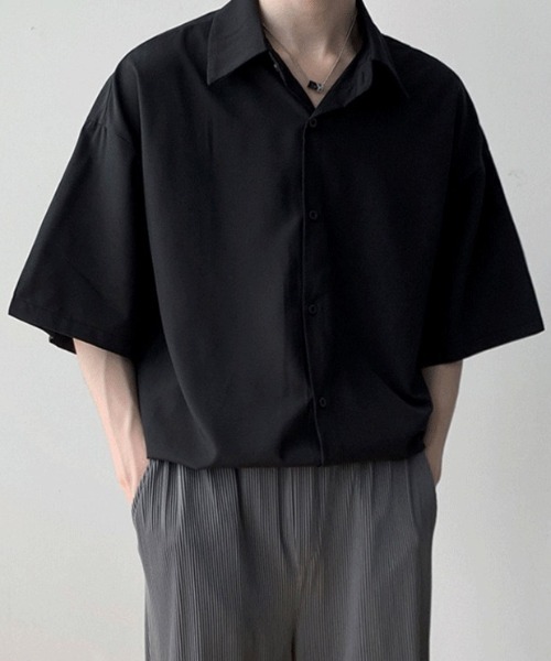 WYZ wear(ダブリューワイジィーウェア)の「オーバーサイズ半袖シャツ/ユニセックス(シャツ/ブラウス・メンズ・チャコールグレー/ブラック/ホワイト・L/M/XL)」の12枚目の写真