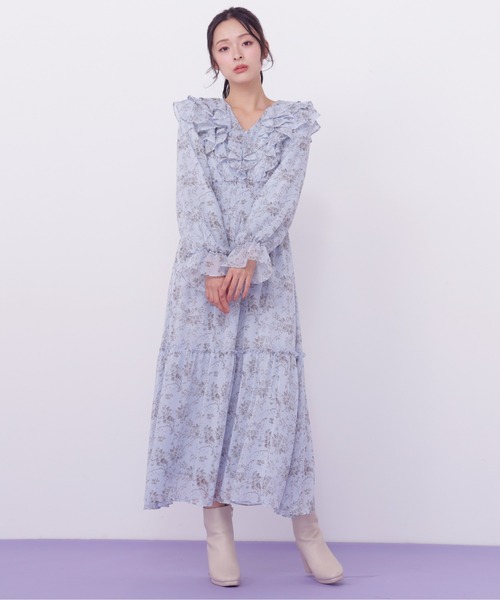 JILL by JILL STUART（ジルバイジルスチュアート）の「花柄ボリュームフリルワンピース（ワンピース・レディース・ホワイト系その他/ブルー系その他/イエロー系その他・FREE）」の9枚目の写真