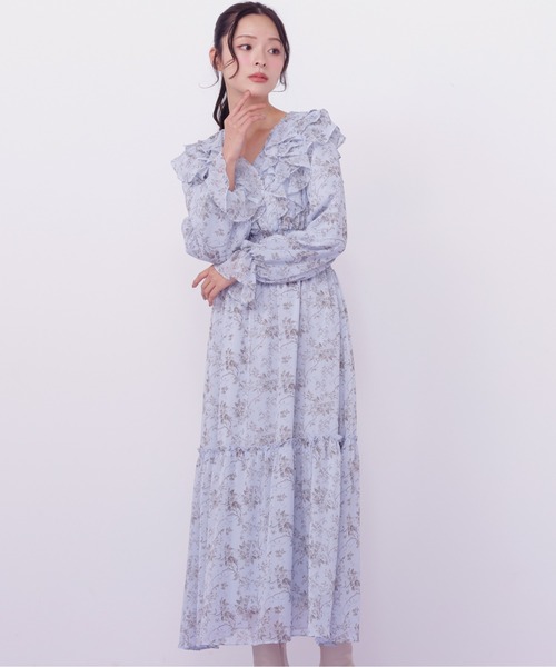 JILL by JILL STUART（ジルバイジルスチュアート）の「花柄ボリュームフリルワンピース（ワンピース・レディース・ホワイト系その他/ブルー系その他/イエロー系その他・FREE）」の5枚目の写真