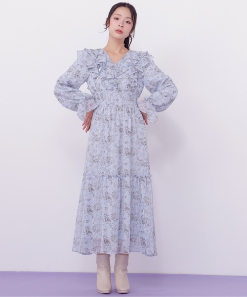 JILL by JILL STUART（ジルバイジルスチュアート）の「花柄ボリュームフリルワンピース（ワンピース・レディース・ホワイト系その他/ブルー系その他/イエロー系その他・FREE）」の8枚目の写真