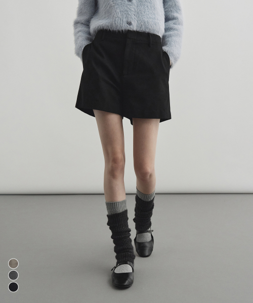 MONGDOL（モンドル）の「[3カラー] ウィンターver) シグネチャーウールショートパンツ MDPT052FW（その他パンツ・レディース・ベージュ・SMALL/MEDIUM/LARGE）」の2枚目の写真