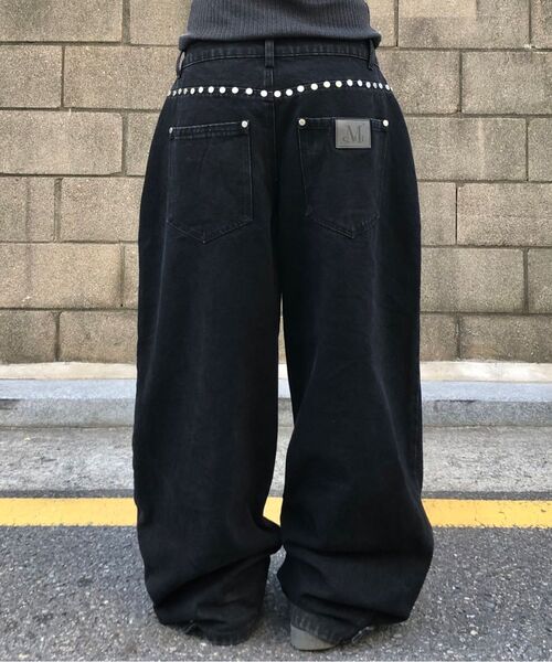 MUCENT（ムセント）の「ブレンリベットポイントワイドデニムパンツ（デニムパンツ・レディース・ブラック・MEDIUM/SMALL）」の5枚目の写真