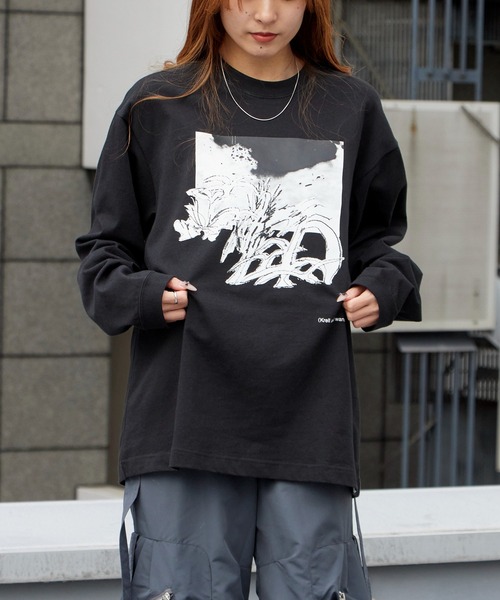 and wander（アンドワンダー）の「and wander/アンドワンダー krell Monochrome LS by MASAYOSHI SUZUKI プレーティング天竺 ロンT 2026年春夏（Tシャツ/カットソー・メンズ・ブラック/ホワイト・M/L/XL）」の4枚目の写真