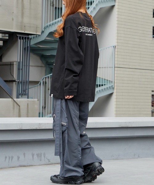 and wander（アンドワンダー）の「and wander/アンドワンダー krell Monochrome LS by MASAYOSHI SUZUKI プレーティング天竺 ロンT 2026年春夏（Tシャツ/カットソー・メンズ・ブラック/ホワイト・M/L/XL）」の11枚目の写真