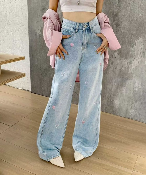 HOOK(フック)の「ハート刺繍 ワイドデニムパンツ(デニムパンツ・レディース・ライトブルー/ネイビー・M/S/L)」の14枚目の写真