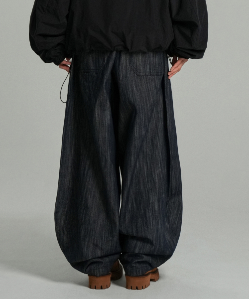 IDWS(アイドンワナセル)の「Aurora Denim Balloon Pants Indigo(デニムパンツ・レディース・その他・0/1/2)」の19枚目の写真