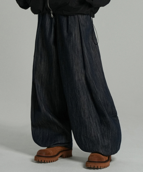 IDWS(アイドンワナセル)の「Aurora Denim Balloon Pants Indigo(デニムパンツ・レディース・その他・0/1/2)」の20枚目の写真
