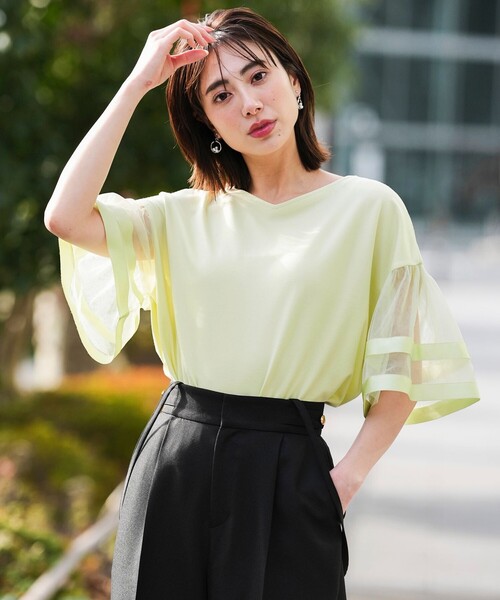 ANY SIS(エニィスィス)の「ゆるVネックチュールフリル袖 プルオーバー(Tシャツ/カットソー・レディース・スカイブルー系/ライトグリーン系/ホワイト系/ブラック系・MEDIUM)」の10枚目の写真