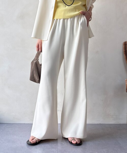 DouDou（ドゥドゥ）の「【WEB限定/セットアップ対応】セミワイドフレアパンツ（その他パンツ・レディース・オフホワイト/ブラック・FREE）」の2枚目の写真