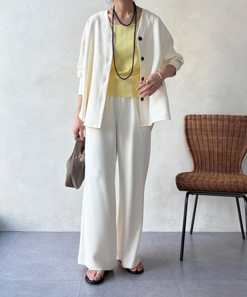 DouDou（ドゥドゥ）の「【WEB限定/セットアップ対応】セミワイドフレアパンツ（その他パンツ・レディース・オフホワイト/ブラック・FREE）」の4枚目の写真