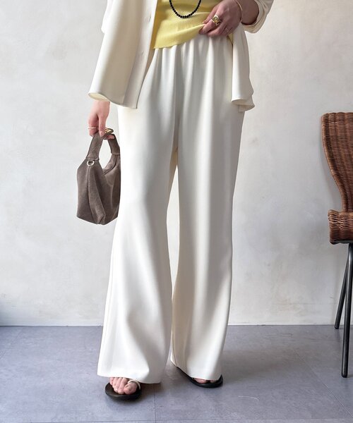 DouDou（ドゥドゥ）の「【WEB限定/セットアップ対応】セミワイドフレアパンツ（その他パンツ・レディース・オフホワイト/ブラック・FREE）」の9枚目の写真