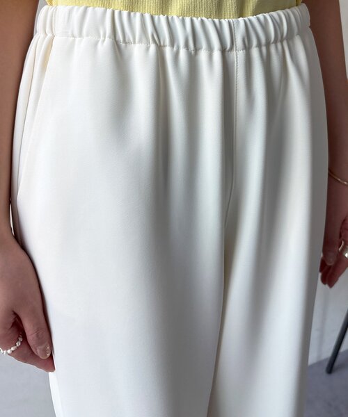 DouDou（ドゥドゥ）の「【WEB限定/セットアップ対応】セミワイドフレアパンツ（その他パンツ・レディース・オフホワイト/ブラック・FREE）」の16枚目の写真
