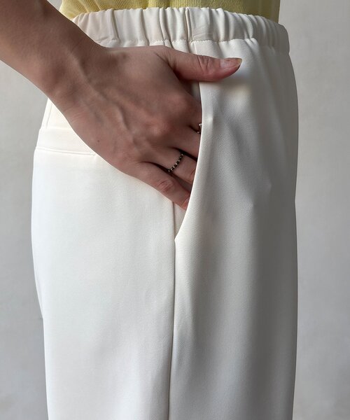 DouDou（ドゥドゥ）の「【WEB限定/セットアップ対応】セミワイドフレアパンツ（その他パンツ・レディース・オフホワイト/ブラック・FREE）」の18枚目の写真