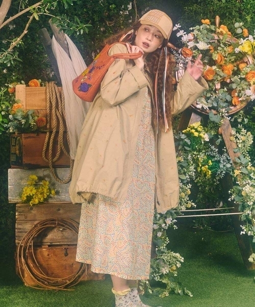 Jocomomola(ホコモモラ)の「La mancha ドット総刺繍ワンピース(ワンピース・レディース・アイボリー・40)」の8枚目の写真