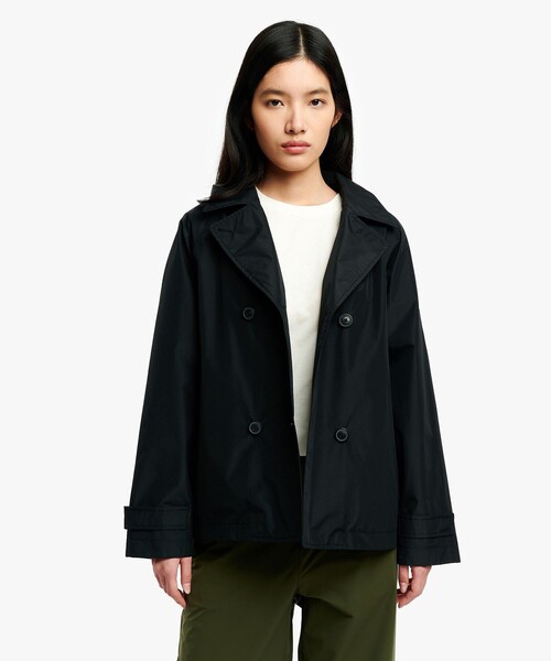 AIGLE（エーグル）の「防風 透湿 防水 GORE-TEX ゴアテックス ショートトレンチコート / フード取り外し可（トレンチコート・レディース・ブラウン/ベージュ/パープル/ブラック・34/36/40/38/42）」の16枚目の写真