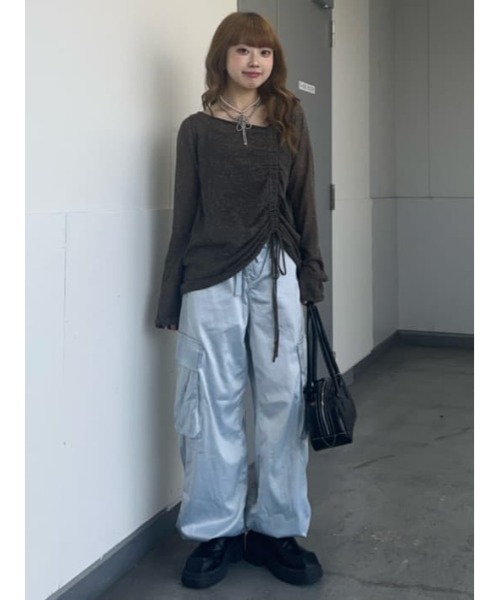 SLY（スライ）の「WASHED SATIN CARGO PT ウォッシュドサテンカーゴパンツ 春服（カーゴパンツ・レディース・ライトブルー/カーキ/ライトブラック・1/2）」の22枚目の写真