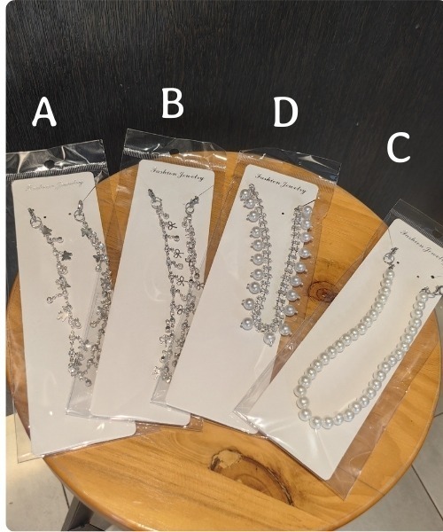 I.O.E(アイオイ)の「ビジューデザインシューズチャーム(シューズ小物/雑貨・レディース・B/A/C/D・FREE)」の5枚目の写真