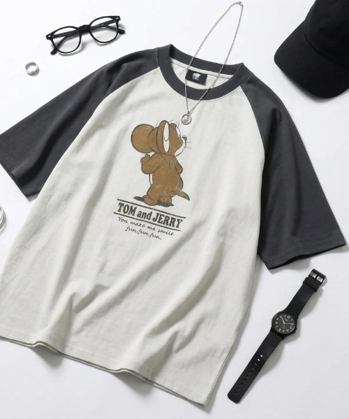 Tom&Jerry(トムアンドジェリー)の「2026SS Tom&Jerry/トムとジェリー オーバーサイズ ヴィンテージライクプリント ラグラン 半袖Tシャツ レディース メンズ(Tシャツ/カットソー・レディース・スミクロ/ブラック系その他/ブラック系その他2/アイボリー/ホワイト系その他2/ブルーグレー/ピンク/ホワイト系その他・M/LL/L)」の4枚目の写真