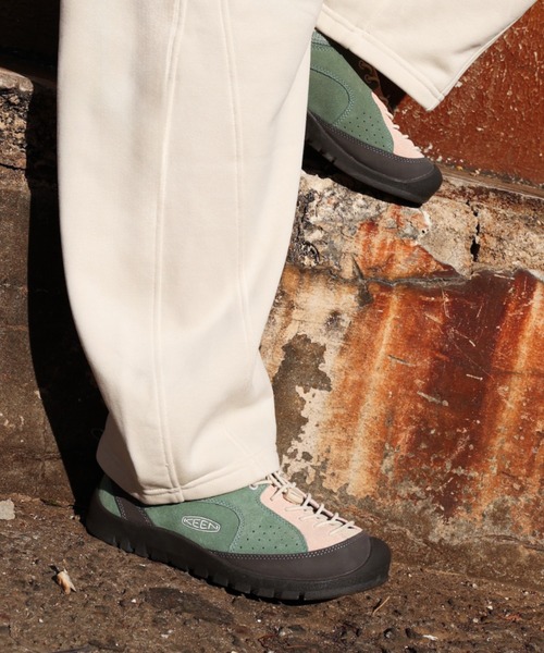 KEEN（キーン）の「JASPER "ROCKS" SP / ジャスパー ロックス エスピー / レディース スニーカー（スニーカー・レディース・グリーン系その他・23cm/23.5cm/24cm/24.5cm/25cm/25.5cm/26cm/22.5cm）」の6枚目の写真