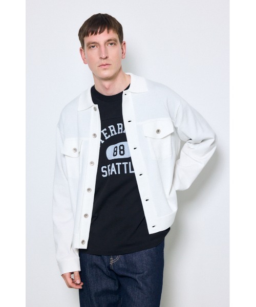 AZUL by moussy(アズールバイマウジー)の「3rdタイプニットジャケット 春服 秋服(ブルゾン・メンズ・ライトブラック/ダークカーキ/オフホワイト・LARGE/MEDIUM/X-LARGE)」の5枚目の写真