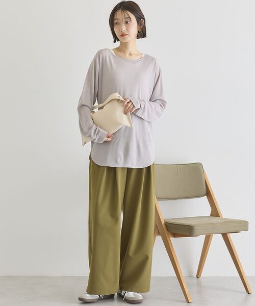 AMERICAN HOLIC（アメリカンホリック）の「ラウンドカットシアープルオーバー（Tシャツ/カットソー・レディース・チャコールグレー/オフホワイト/グレイッシュベージュ/ライトイエロー・FREE）」の20枚目の写真