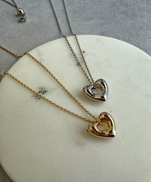 DouDou（ドゥドゥ）の「ハートトップロングネックレス（ネックレス・レディース・シルバー/ゴールド・FREE）」の6枚目の写真