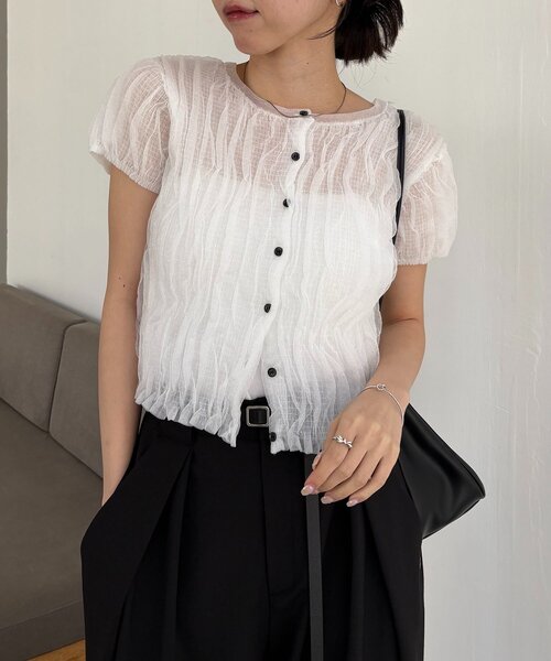 CAPRICIEUX LE'MAGE（カプリシューレマージュ）の「シャーリング半袖カーディガン（カーディガン/ボレロ・レディース・ベージュ/グレー/ホワイト・FREE）」の12枚目の写真