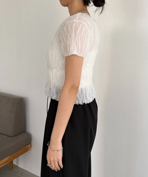 CAPRICIEUX LE'MAGE（カプリシューレマージュ）の「シャーリング半袖カーディガン（カーディガン/ボレロ・レディース・ベージュ/グレー/ホワイト・FREE）」の17枚目の写真