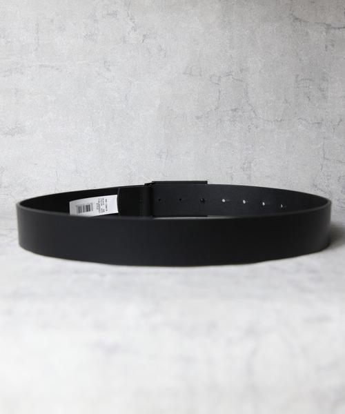 Calvin Klein（カルバン・クライン）の「Calvin Klein ロゴバックルベルト（ベルト・メンズ・ブラック・SMALL/MEDIUM）」の3枚目の写真