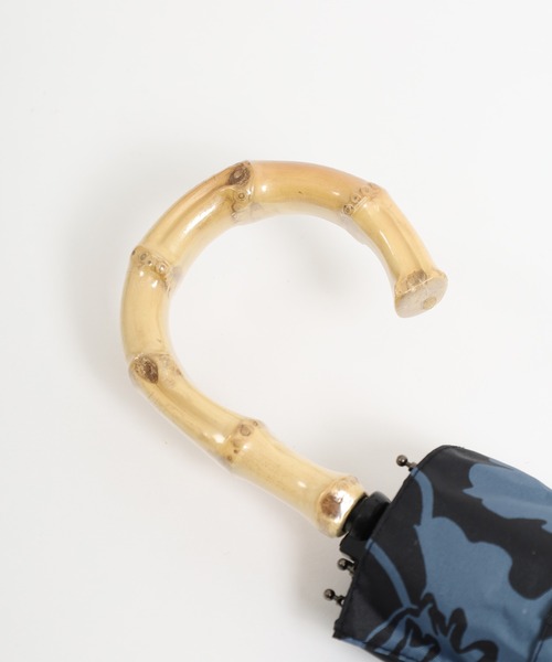 FUNALIVE（ファンアライブ）の「大花柄バンブーハンドル折りたたみ日傘（折りたたみ傘・レディース・イエロー/ブラック/アイボリー・FREE）」の13枚目の写真