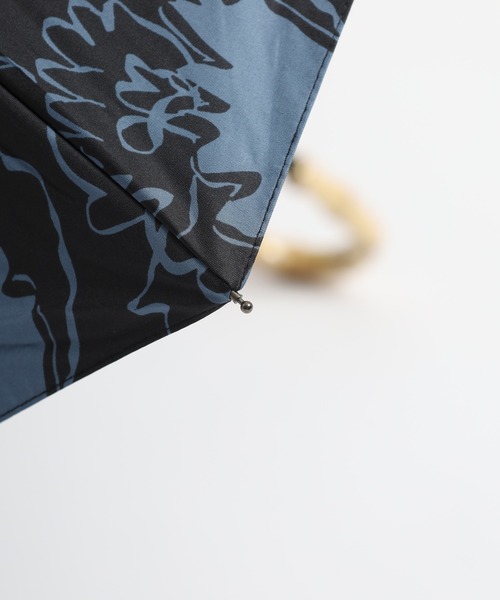 FUNALIVE（ファンアライブ）の「大花柄バンブーハンドル折りたたみ日傘（折りたたみ傘・レディース・イエロー/ブラック/アイボリー・FREE）」の17枚目の写真