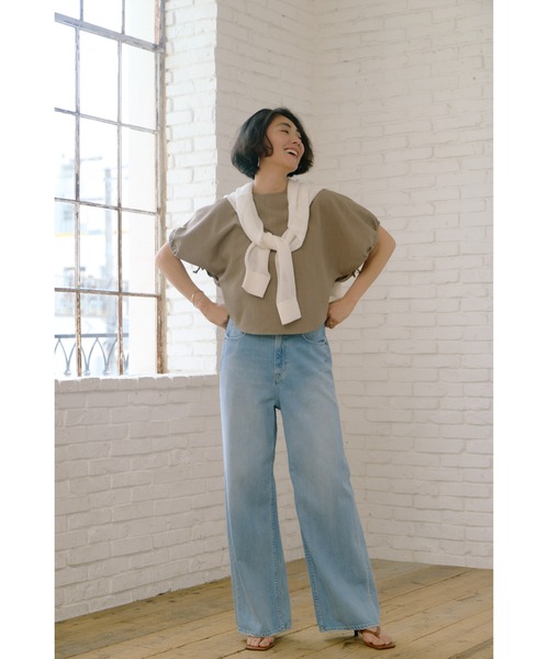 AZUL by moussy(アズールバイマウジー)の「【サイズ,身長別画像あり】AZUL DENIM リラックスワイドデニム(デニムパンツ・レディース・ブルー/ライトブルー・24inch/25inch/26inch/27inch)」の6枚目の写真