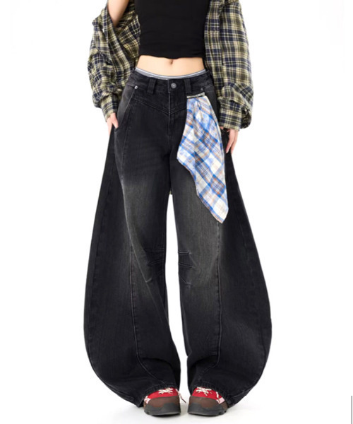 neos(ネオス)の「【neos】カーブデニムパンツ メンズ レディース バレルデニム ワイドパンツ ルーズ ジーンズ バンダナ付き 韓国ファッション ストリート(デニムパンツ・レディース・ブルー/ブラック・SMALL/LARGE/MEDIUM)」の5枚目の写真